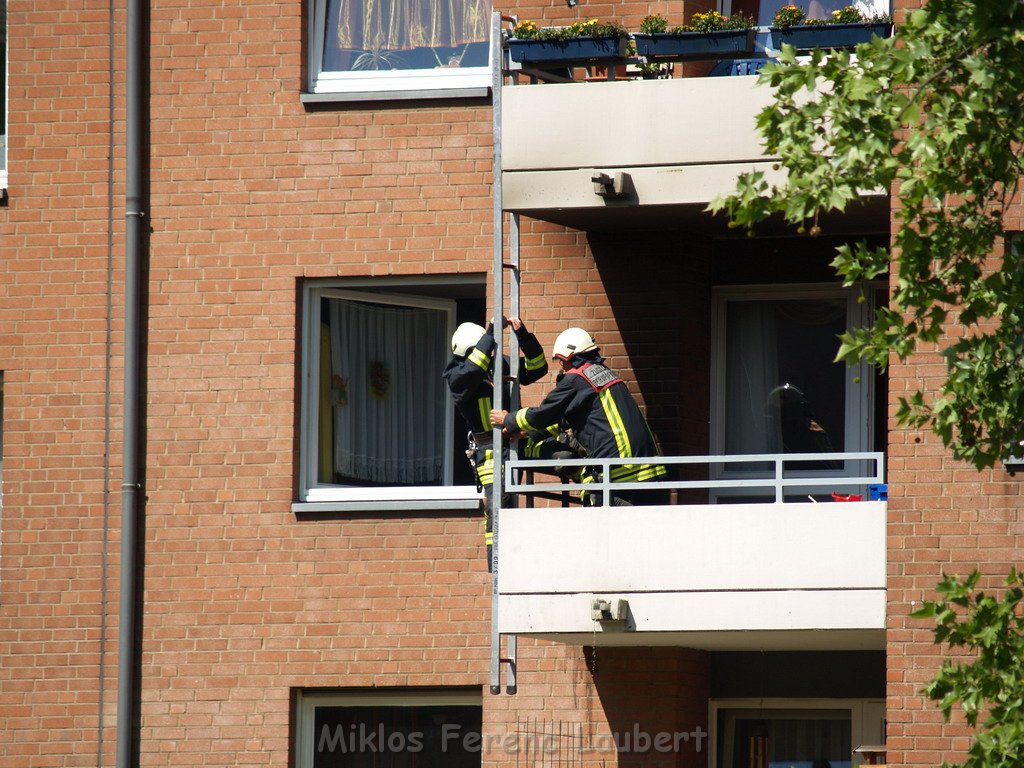Brand Balkon Koeln Vingst Homarstr 32.JPG